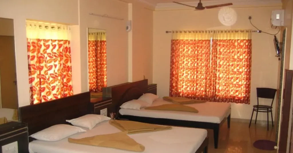 Hotel Yogiraj shirdi Photo 2